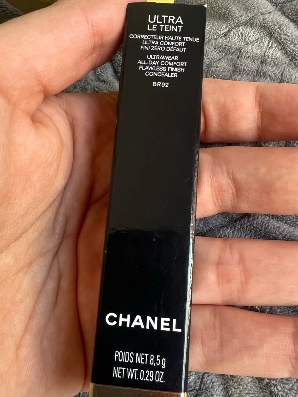 CHANEL ultra le